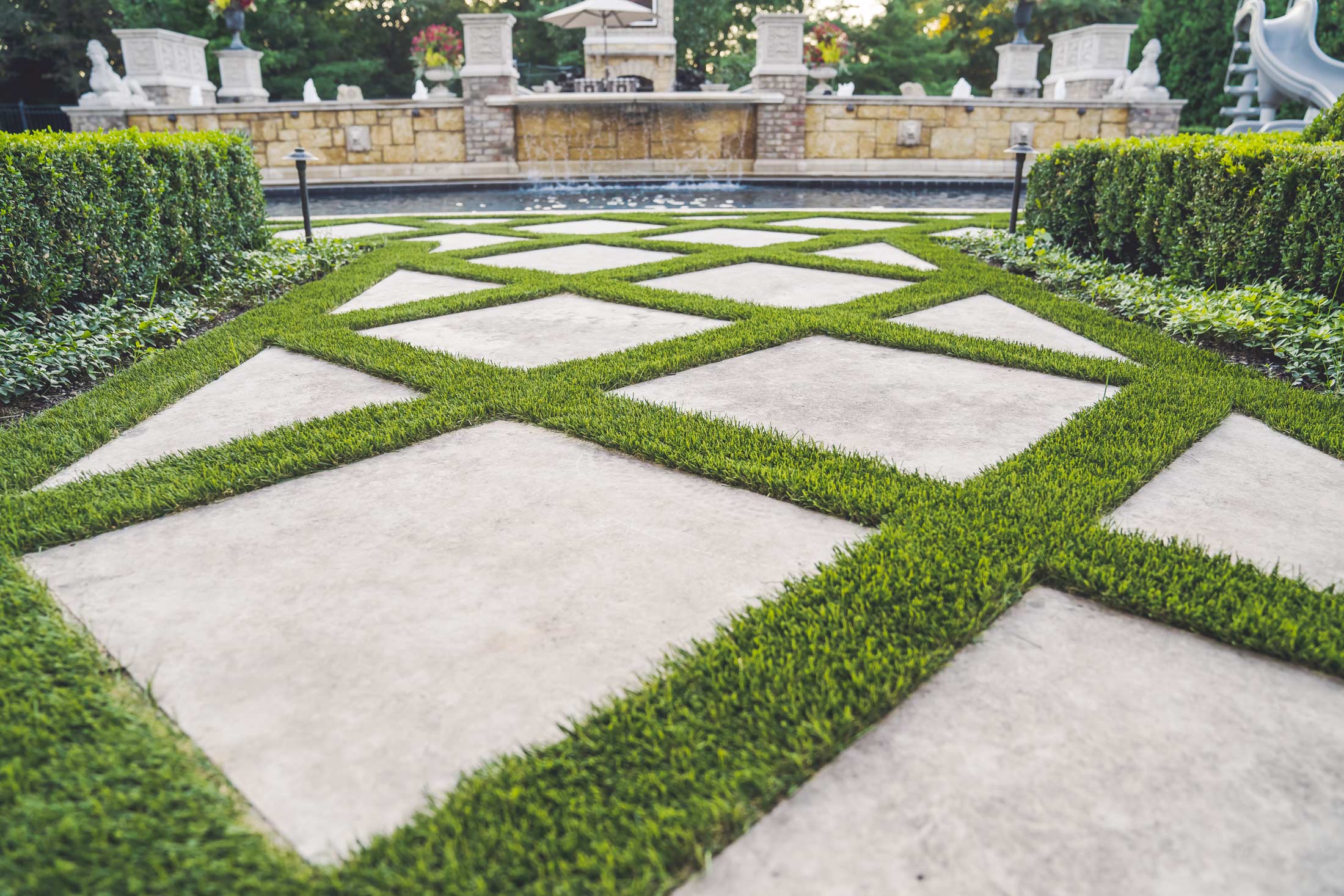 Artificial Lawn and Synthetic Grass Services GroTurf, Inc Chicago, IL