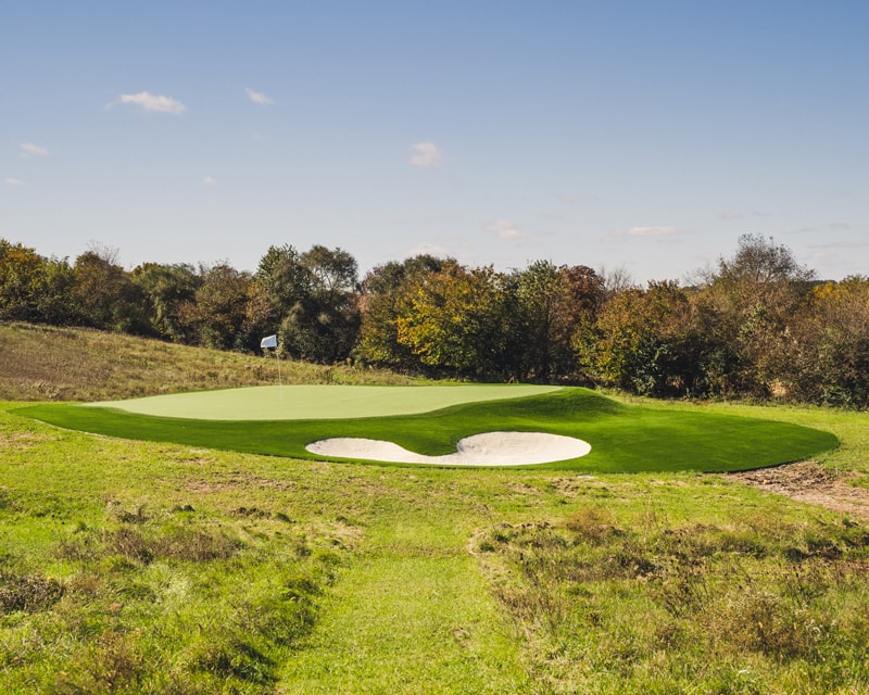 Putting-Green-After-Artificial-Golf-Turf-GroTurf-Brian-02-min