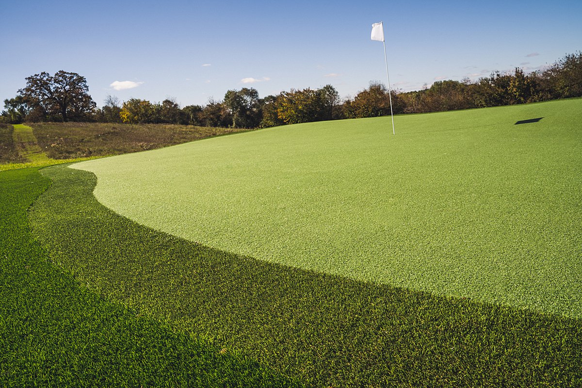putting-green-chicago-backyard-golf-practice-short game-turf-artificial-grass-152